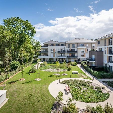 L'Atelier Des Reves By Plaza Proche Disneyland Монтеврен Экстерьер фото